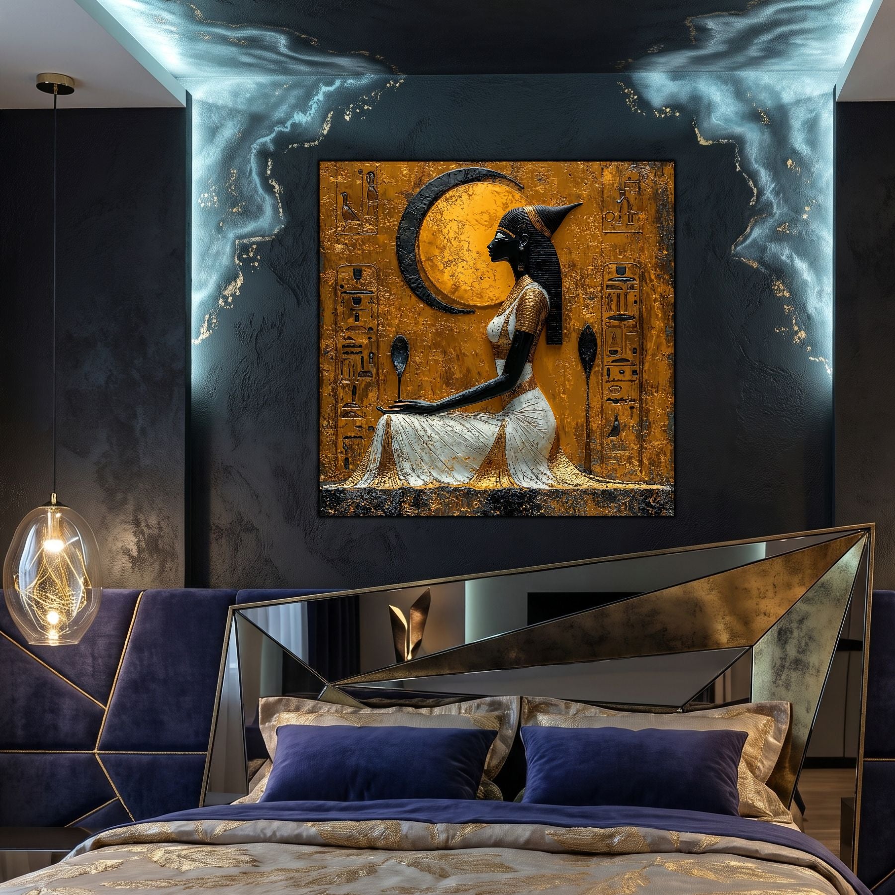 Tablou dormitor Moon Offering, portret feminin abstract în aur, cyan și negru.