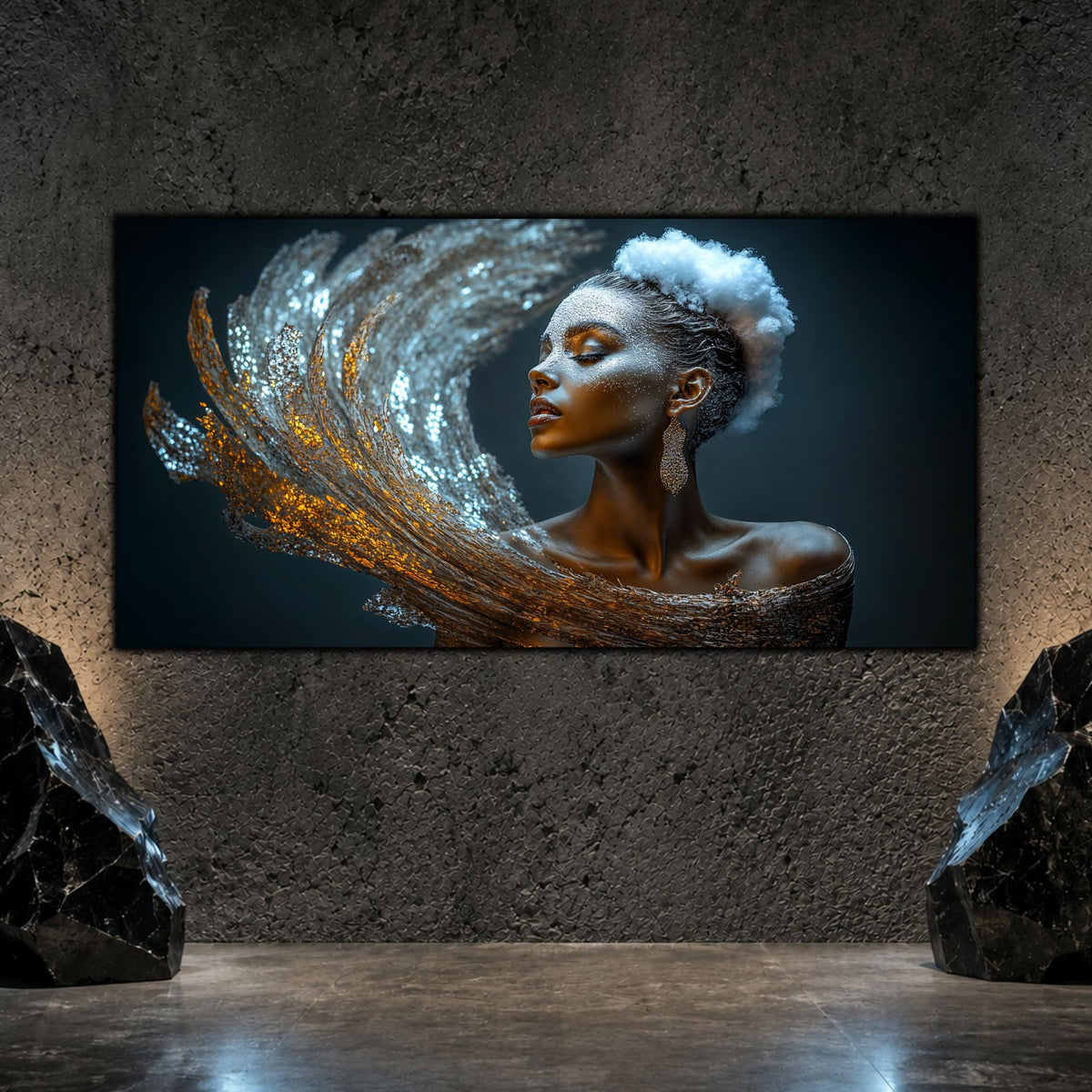Tablou decorativ living Ascensiunea Luminii, chip orientat în sus lângă un val ascendent argintiu, pe perete mineral închis.