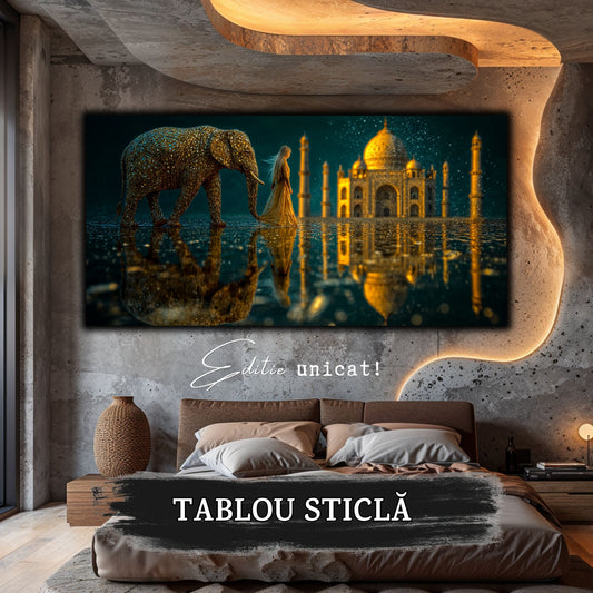 Tablou living premium Magie Eterică pe sticlă cu elefant auriu și Taj Mahal.