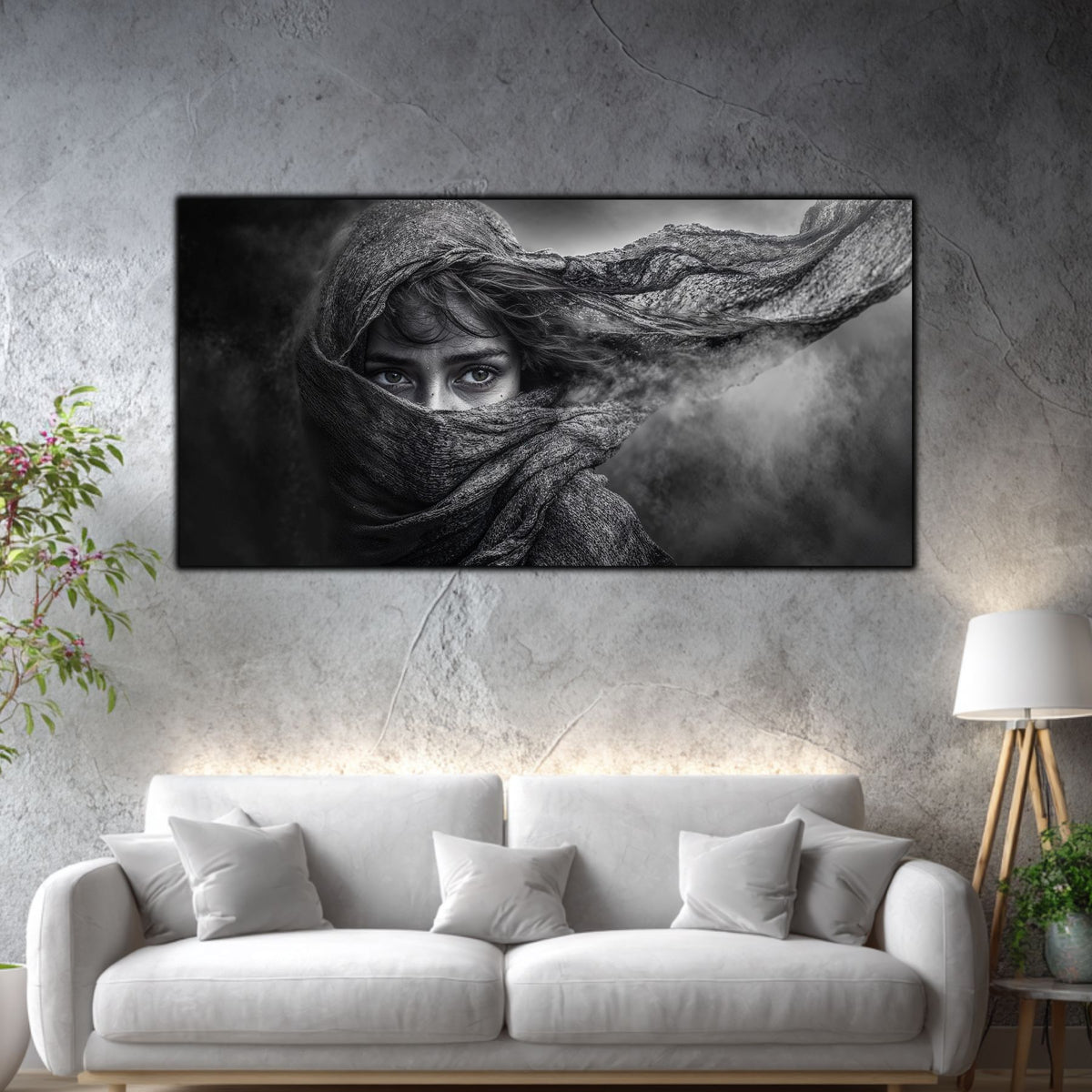 Tablou panoramic pe sticlă cu portret feminin, privire intensă și văl întunecat într-o atmosferă misterioasă